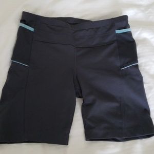 Athleta size small grey workout shorts